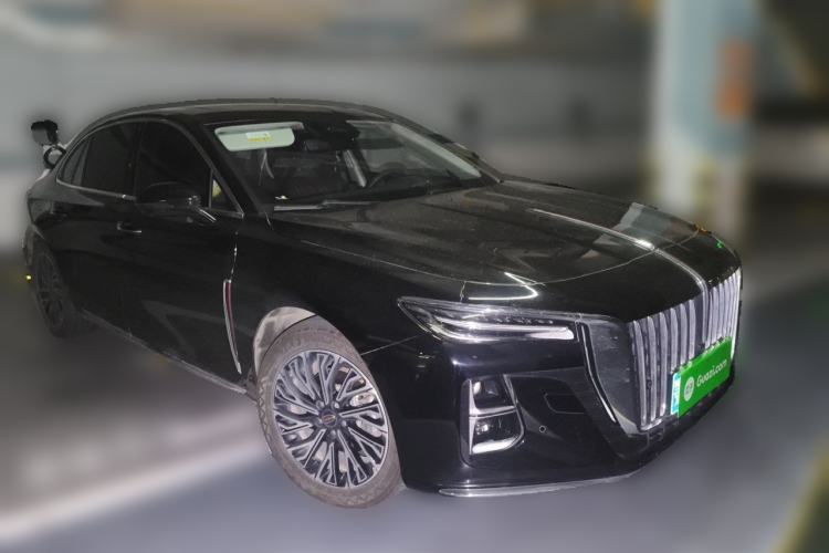 Used Hongqi H5 2024 2.0T Automatic Smart Connect Flagship Edition Front Right 45 Deg