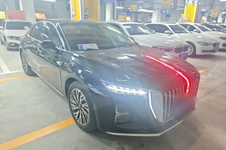 Used Hongqi H5 2024 2.0T Automatic Smart Connect Flagship Edition Front Right 45 Deg