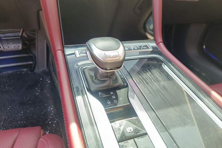 Used Hongqi H5 2024 1.5T DCT Smart Connect Flagship Edition Gear Lever