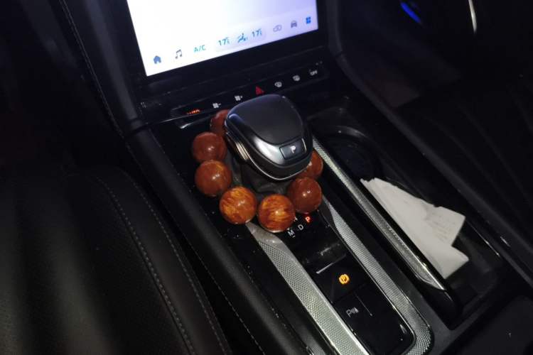 Used Hongqi H5 2024 1.5T DCT Smart Connect Flagship Edition Gear Lever