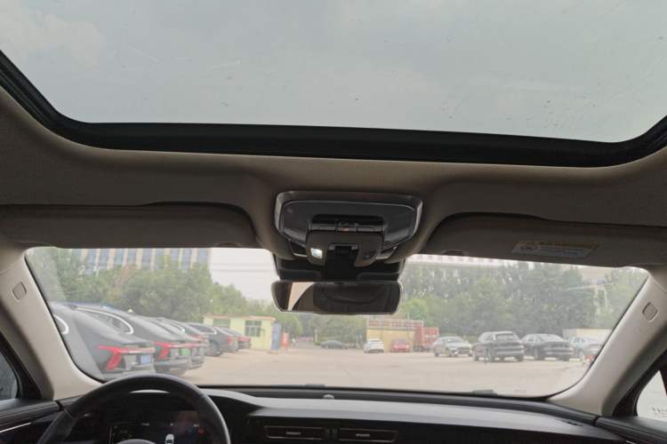 Used Hongqi H5 2024 1.5T DCT Smart Connect Flagship Edition Headliner