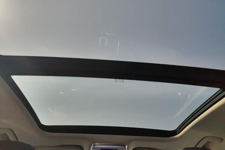Used Hongqi H5 2024 1.5T DCT Smart Connect Flagship Edition Headliner
