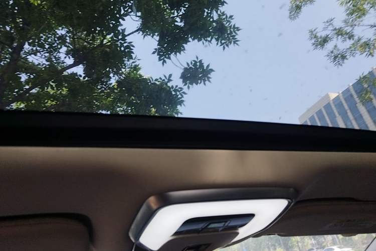 Used Hongqi H5 2024 1.5T DCT Smart Connect Flagship Edition Headliner