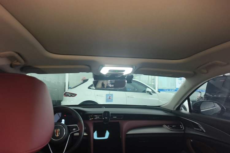 Used Hongqi H5 2024 2.0T Automatic Smart Connect Flagship Edition Headliner