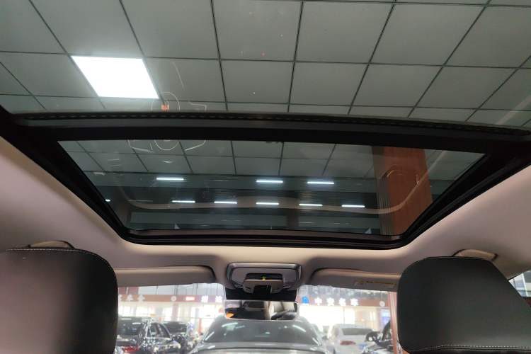 Used Hongqi H5 2024 1.5T DCT Smart Connect Flagship Edition Headliner
