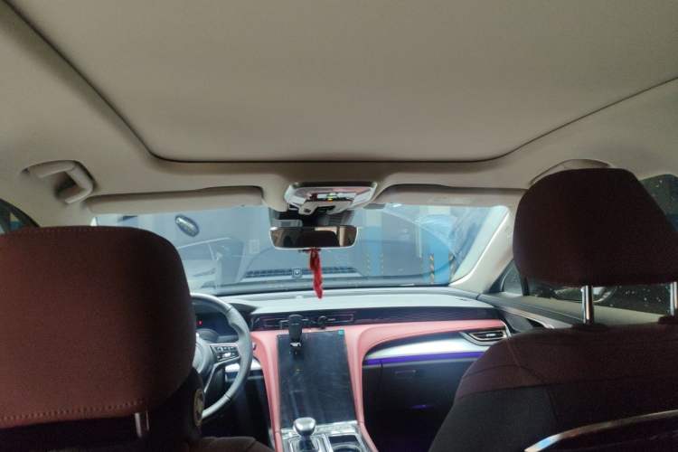 Used Hongqi H5 2024 2.0T Automatic Smart Connect Flagship Edition Headliner