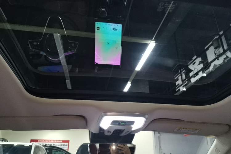 Used Hongqi H5 2024 2.0T Automatic Smart Connect Flagship Edition Headliner