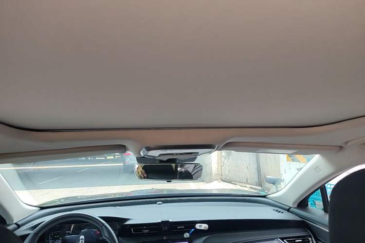 Used Hongqi H5 2024 1.5T DCT Smart Connect Flagship Edition Headliner