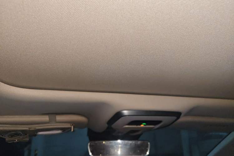 Used Hongqi H5 2024 1.5T DCT Smart Connect Flagship Edition Headliner