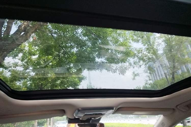 Used Hongqi H5 2024 1.5T DCT Smart Connect Flagship Edition Headliner