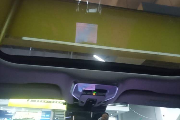 Used Hongqi H5 2024 1.5T DCT Smart Connect Flagship Edition Headliner
