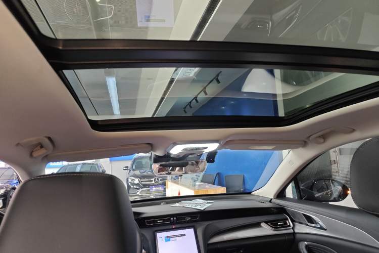 Used Hongqi H5 2024 1.5T DCT Smart Connect Flagship Edition Headliner