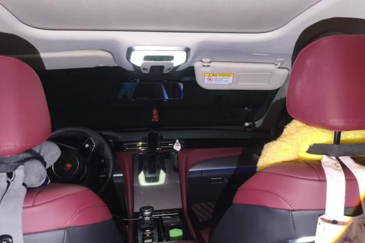 Used Hongqi H5 2024 2.0T Automatic Smart Connect Flagship Edition Headliner