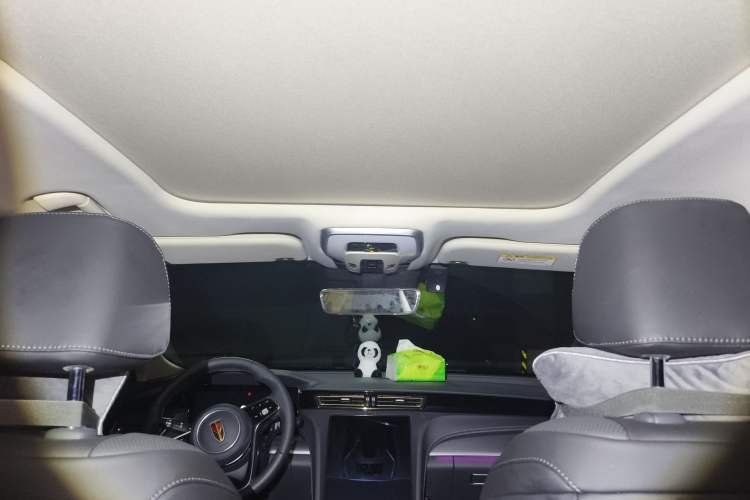 Used Hongqi H5 2024 2.0T Automatic Smart Connect Flagship Edition Headliner