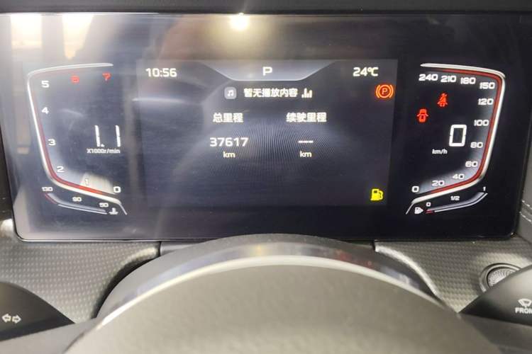 Used Hongqi H5 2024 1.5T DCT Smart Connect Flagship Edition Instrument Cluster