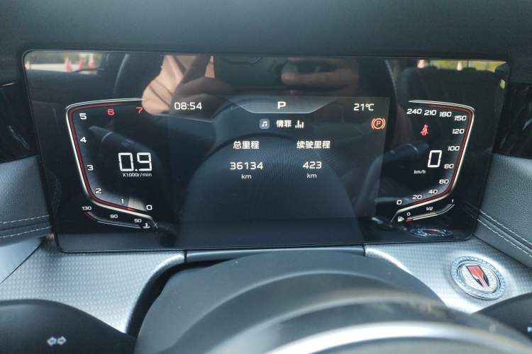 Used Hongqi H5 2024 1.5T DCT Smart Connect Flagship Edition Instrument Cluster