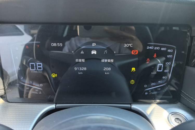 Used Hongqi H5 2024 1.5T DCT Smart Connect Flagship Edition Instrument Cluster