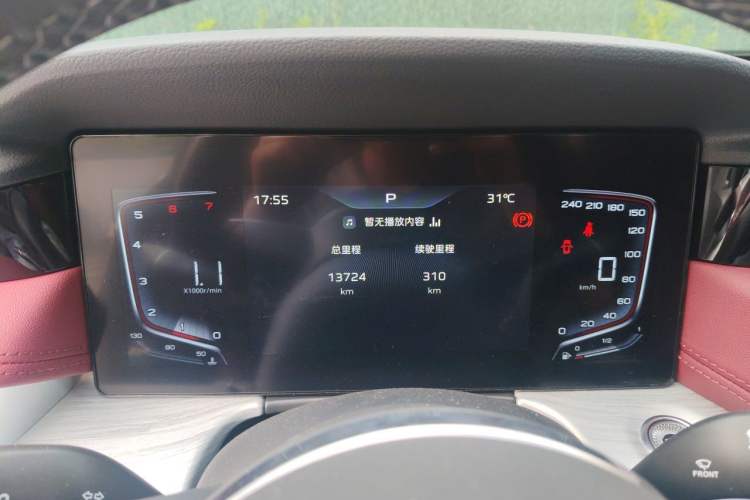 Used Hongqi H5 2024 1.5T DCT Smart Connect Flagship Edition Instrument Cluster