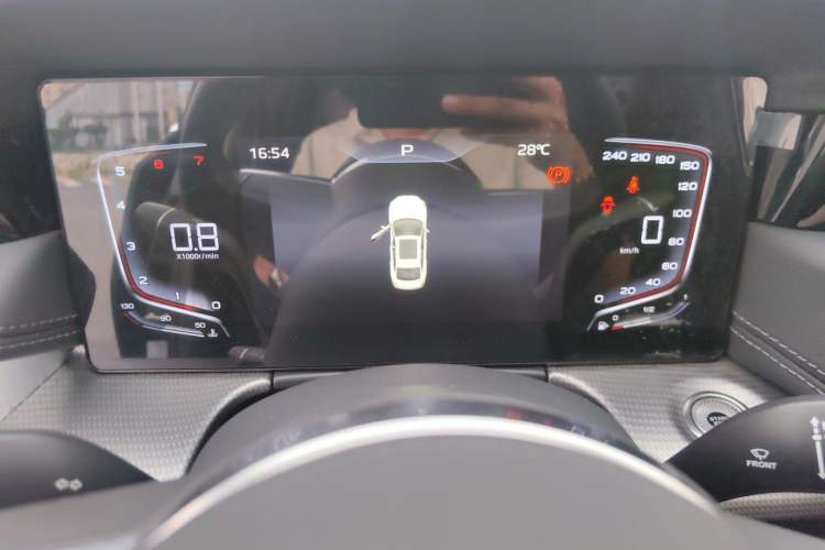 Used Hongqi H5 2024 1.5T DCT Smart Connect Flagship Edition Instrument Cluster
