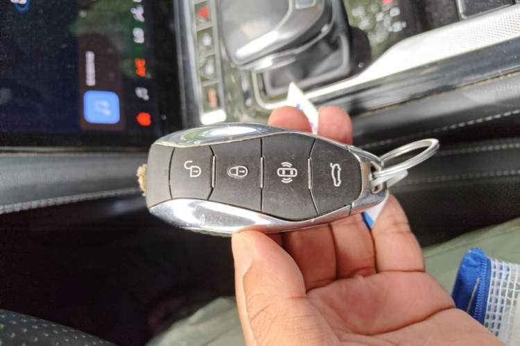 Used Hongqi H5 2024 1.5T DCT Smart Connect Flagship Edition Interior 1