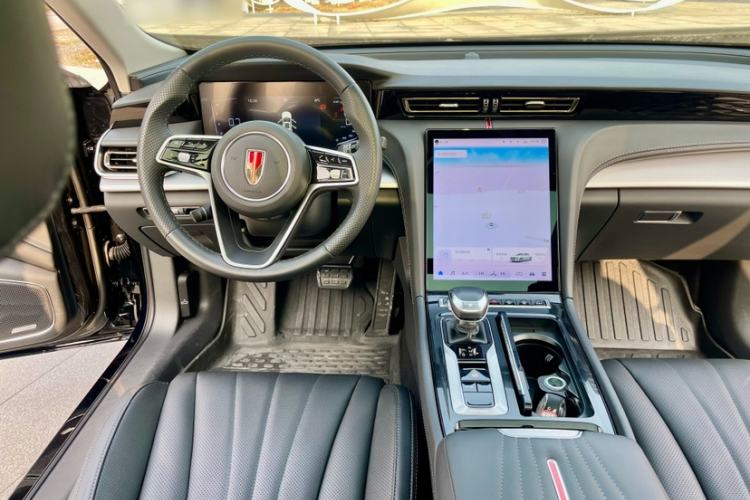 Used Hongqi H5 2024 1.5T DCT Smart Connect Flagship Edition Interior 1