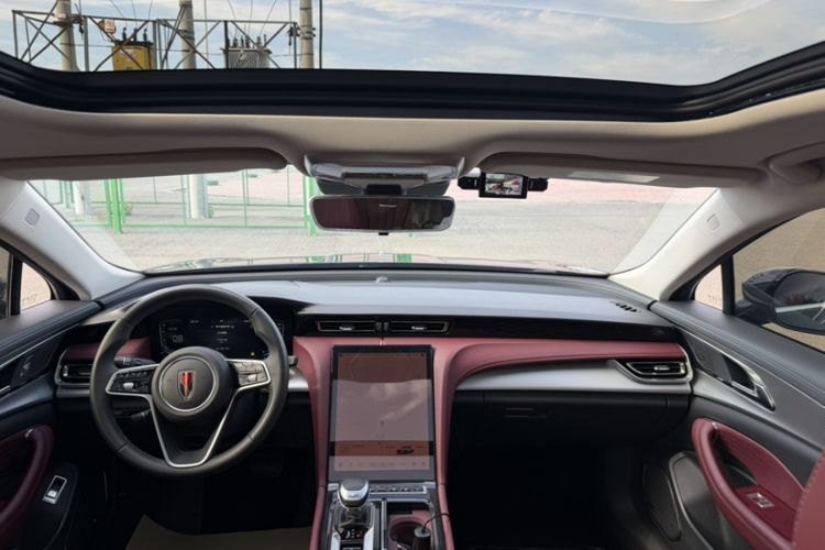 Used Hongqi H5 2024 1.5T DCT Smart Connect Flagship Edition Interior 1