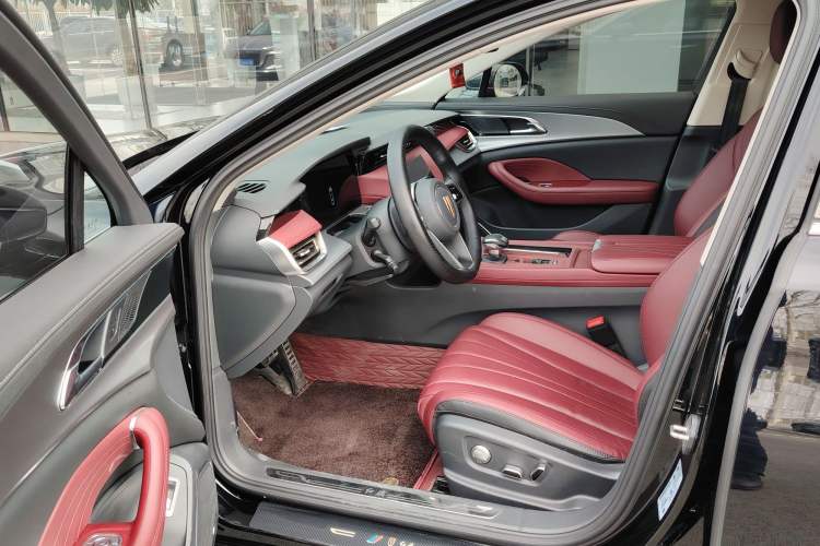 Used Hongqi H5 2024 2.0T Automatic Smart Connect Flagship Edition Interior 1