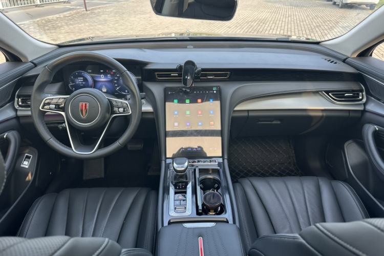 Used Hongqi H5 2024 2.0T Automatic Smart Connect Flagship Edition Interior 2