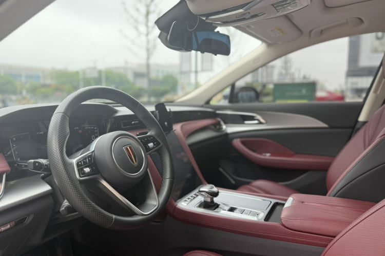 Used Hongqi H5 2024 1.5T DCT Smart Connect Flagship Edition Interior 2