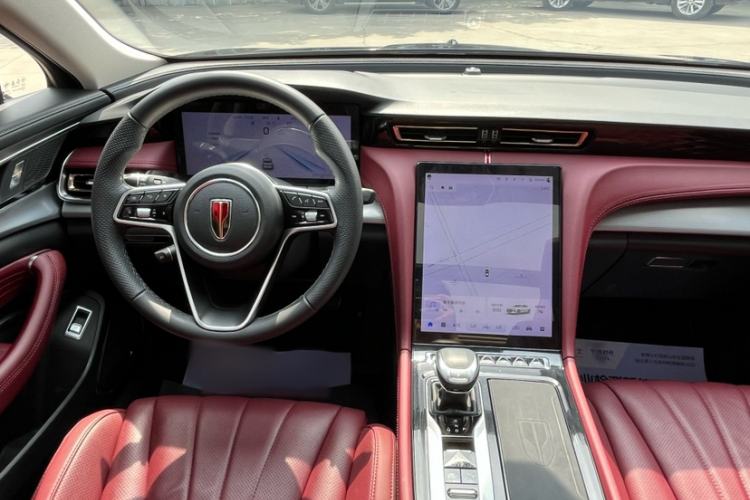 Used Hongqi H5 2024 2.0T Automatic Smart Connect Flagship Edition Interior 2