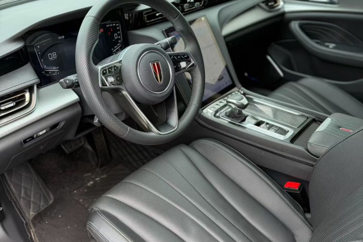 Used Hongqi H5 2024 1.5T DCT Smart Connect Flagship Edition Interior 2