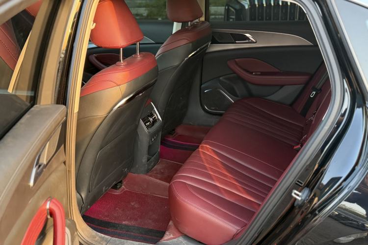 Used Hongqi H5 2024 1.5T DCT Smart Connect Flagship Edition Interior 2