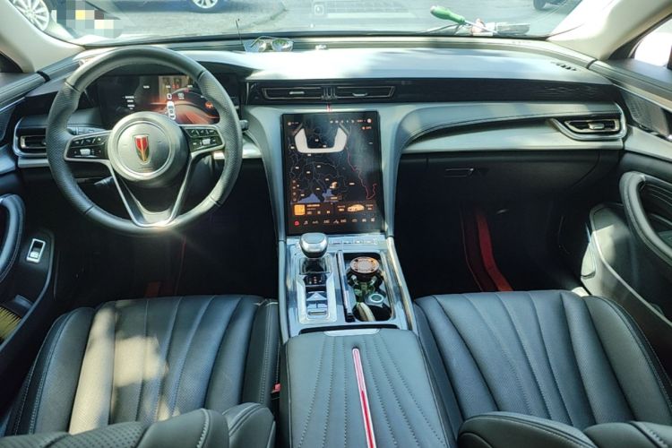Used Hongqi H5 2024 2.0T Automatic Smart Connect Flagship Edition Interior 2