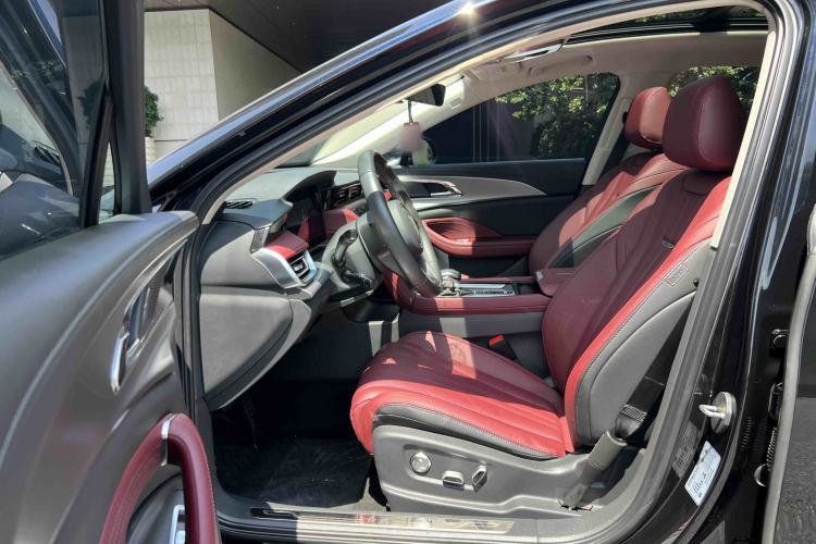 Used Hongqi H5 2024 2.0T Automatic Smart Connect Flagship Edition Interior 3