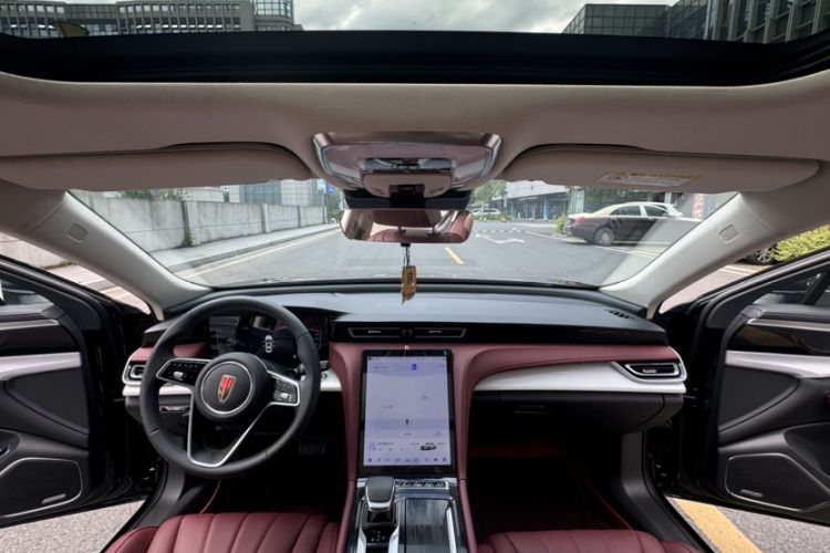 Used Hongqi H5 2024 1.5T DCT Smart Connect Flagship Edition Interior 3