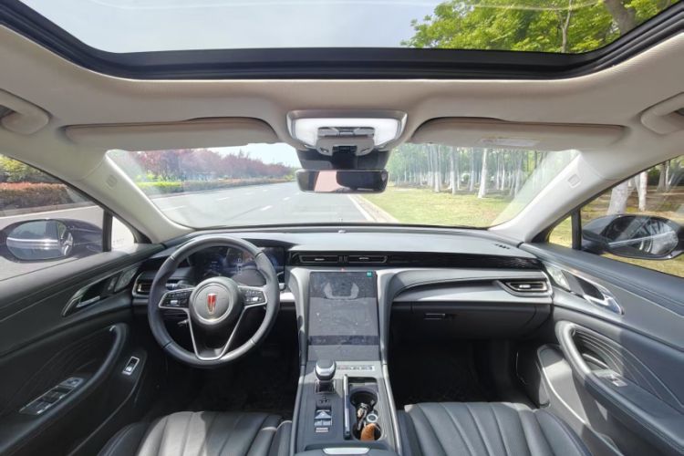 Used Hongqi H5 2024 2.0T Automatic Smart Connect Flagship Edition Interior 3