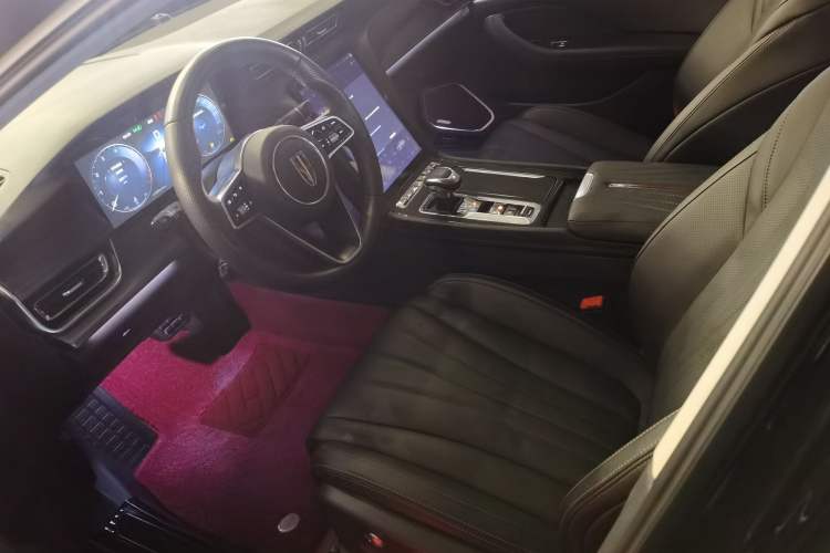 Used Hongqi H5 2024 2.0T Automatic Smart Connect Flagship Edition Interior 3