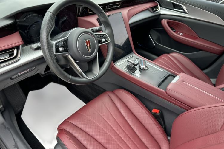 Used Hongqi H5 2024 2.0T Automatic Smart Connect Flagship Edition Interior 3