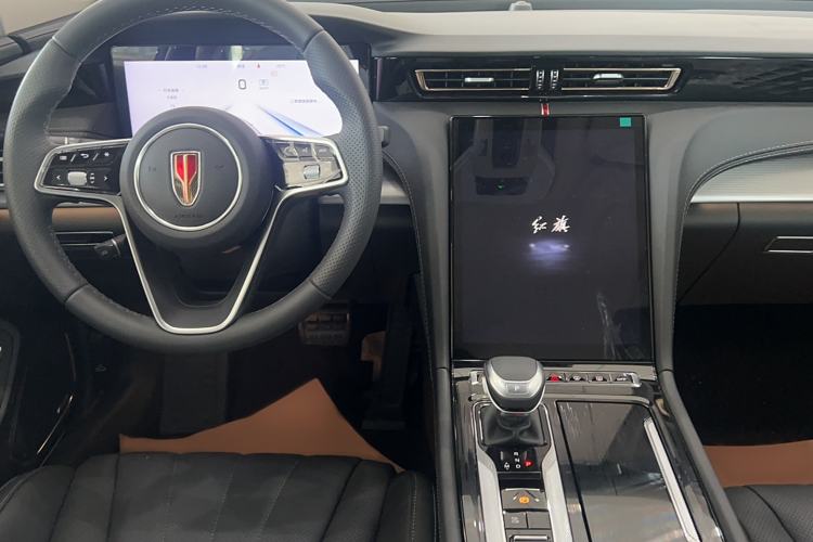 Used Hongqi H5 2024 2.0T Automatic Smart Connect Flagship Edition Interior 3
