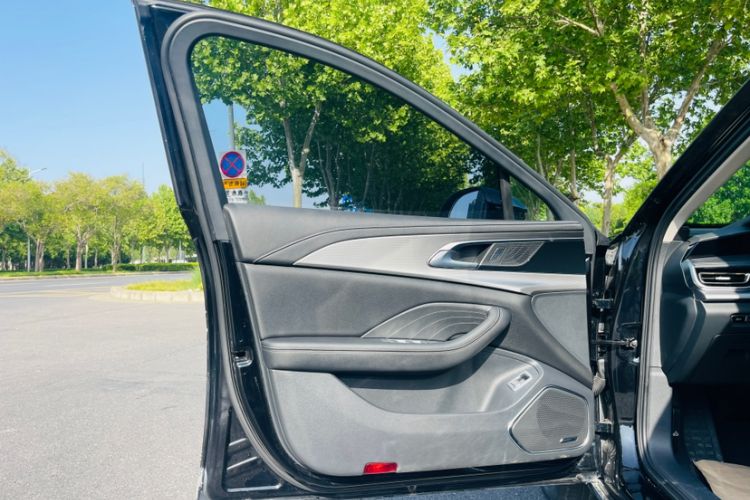 Used Hongqi H5 2024 1.5T DCT Smart Connect Flagship Edition Interior 4