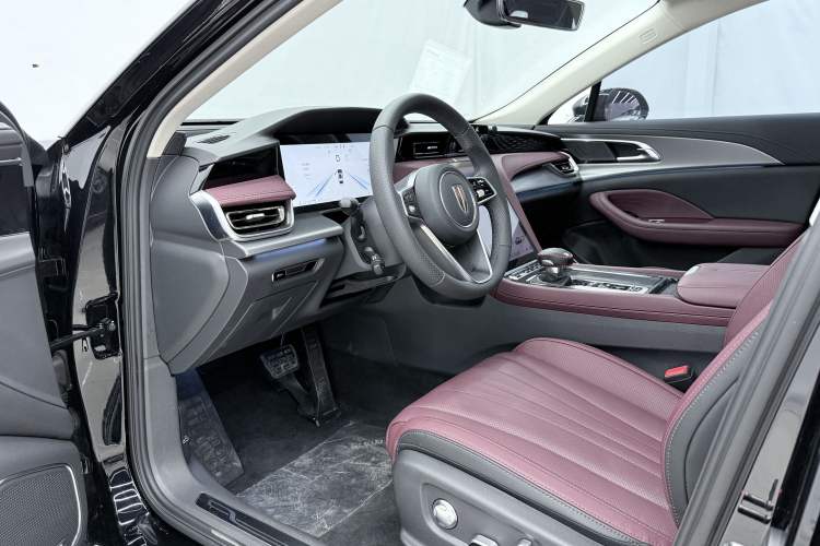 Used Hongqi H5 2024 2.0T Automatic Smart Connect Flagship Edition Interior 5