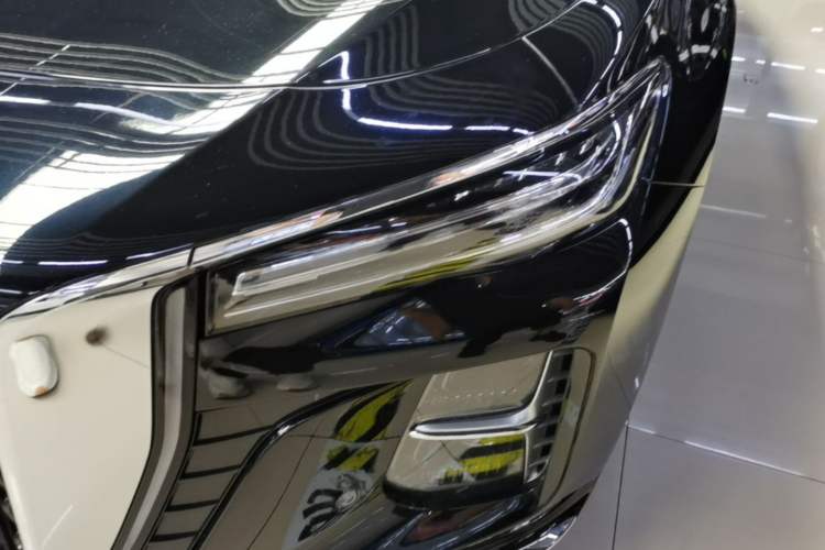 Used Hongqi H5 2024 1.5T DCT Smart Connect Flagship Edition Left Front Headlight