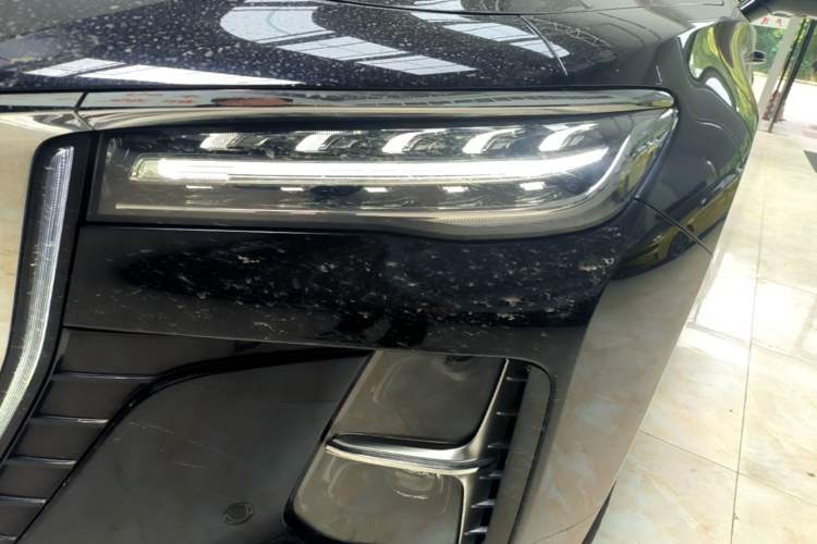 Used Hongqi H5 2024 2.0T Automatic Smart Connect Flagship Edition Left Front Headlight