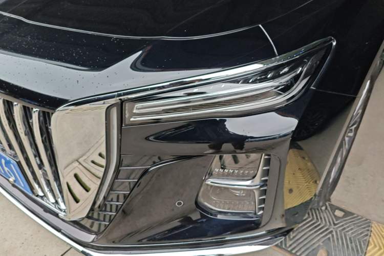 Used Hongqi H5 2024 2.0T Automatic Smart Connect Flagship Edition Left Front Headlight