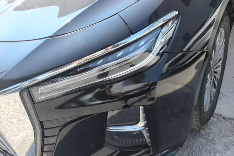 Used Hongqi H5 2024 1.5T DCT Smart Connect Flagship Edition Left Front Headlight