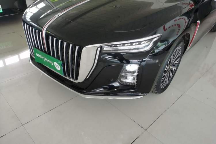 Used Hongqi H5 2024 2.0T Automatic Smart Connect Flagship Edition Left Front Headlight