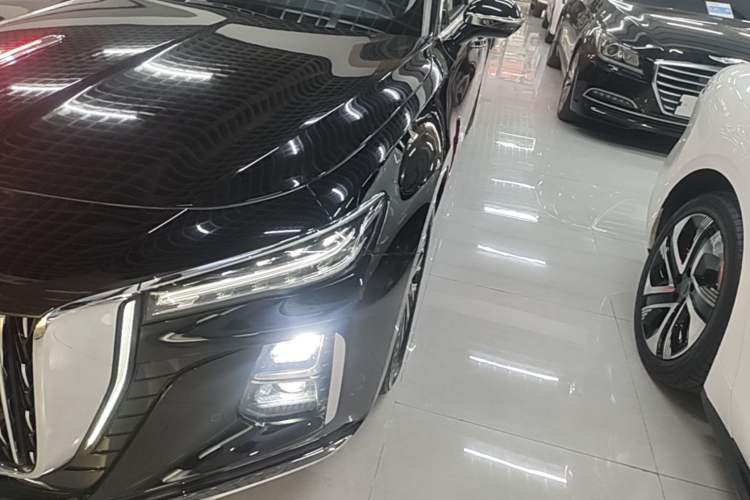 Used Hongqi H5 2024 2.0T Automatic Smart Connect Flagship Edition Left Front Headlight