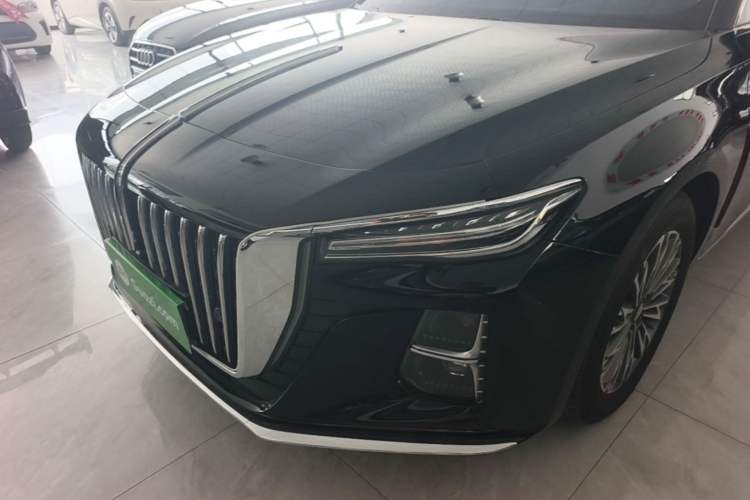 Used Hongqi H5 2024 2.0T Automatic Smart Connect Flagship Edition Left Front Headlight