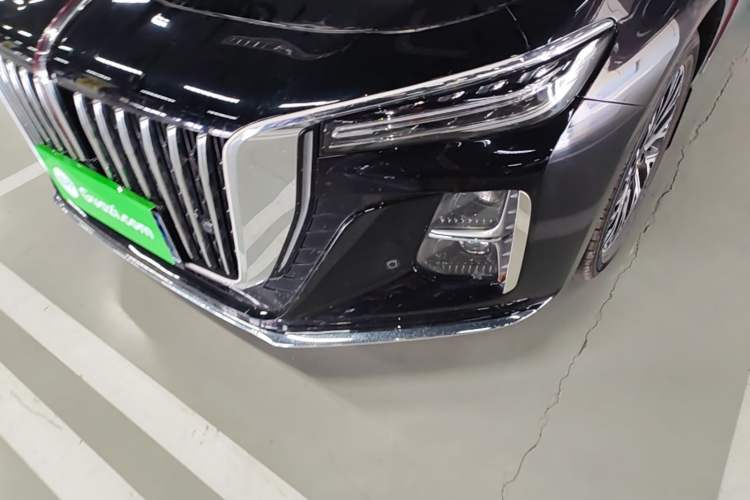 Used Hongqi H5 2024 2.0T Automatic Smart Connect Flagship Edition Left Front Headlight