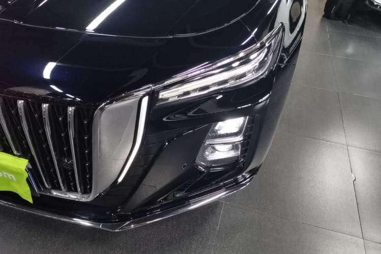 Used Hongqi H5 2024 2.0T Automatic Smart Connect Flagship Edition Left Front Headlight